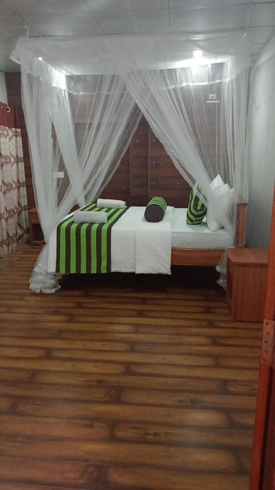Ella My Inn Luaran gambar